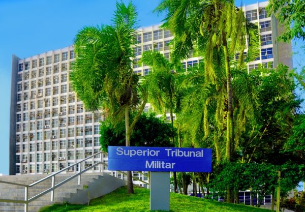 STM condenou oficial da Marinha por cobrar propina