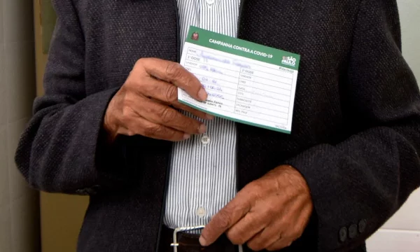 passaporte vacina turista anvisa