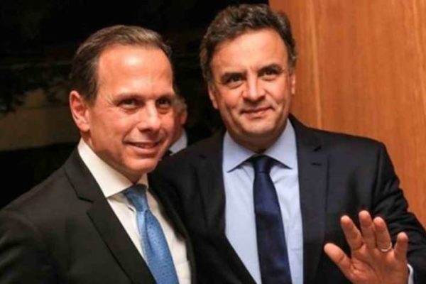 Aécio Neves e João Doria lado a lado