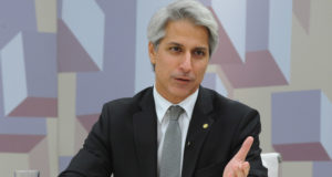 Alessandro Molon