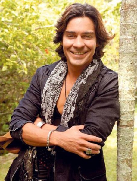 Ator André Gonçalves