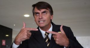 Bolsonaro teoria da conspiração