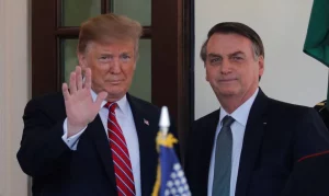 Trump Bolsonaro vacina