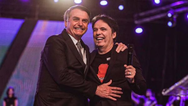 A trairagem de Bolsonaro com seus brothers, os roqueiros reaças -  Socialista Morena