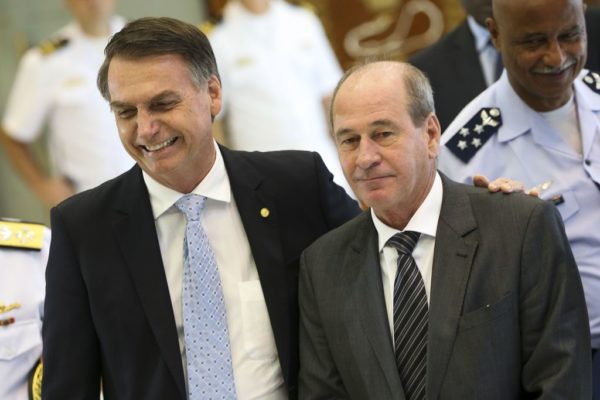 Jair Bolsonaro e Fernando Azevedo