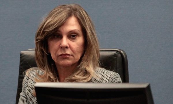 Procuradora Lindôra Araújo e Renan