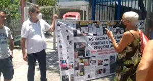 Manifestação antivacina no Rio