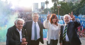Pepe Mujica, Alberto Fernández, Cristina Kirchner e Lula