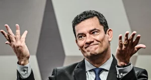 Moro grande mídia