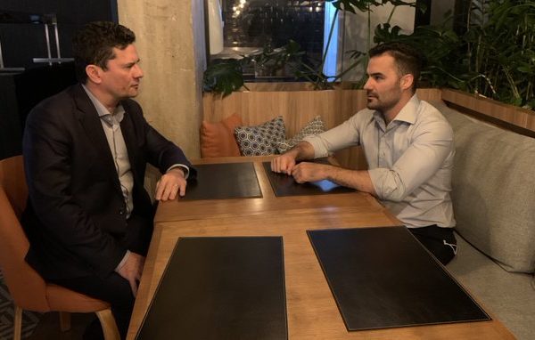 Sergio Moro e Mamãe Falei