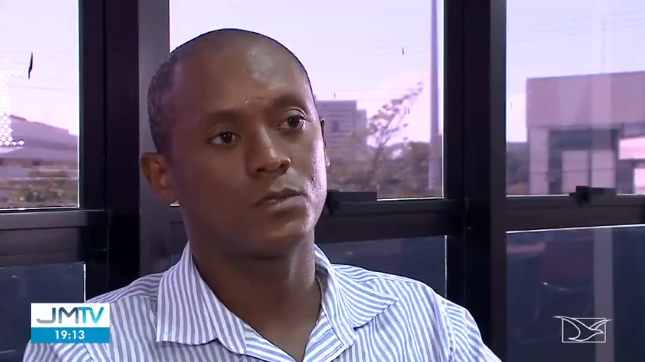 Foi muito humilhante, disse Jarenildo Silva sobre racismo sofrido na casa de cliente. Imagem: Reprodução/TV Mirante