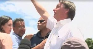 Veja o Bolsonaro