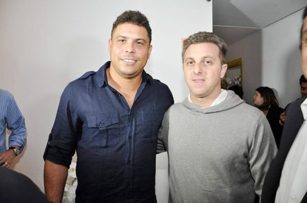 Ronaldo e Luciano Huck