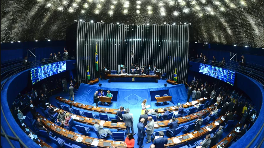 Senado aprovou PEC dos Precatórios em 1º turno nesta quinta-feira (02). Foto: Ana Volpe/Agência Senado