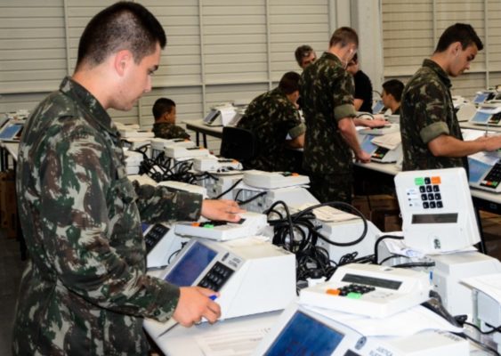 militares urna