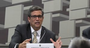 Veja Roberto Campos Neto