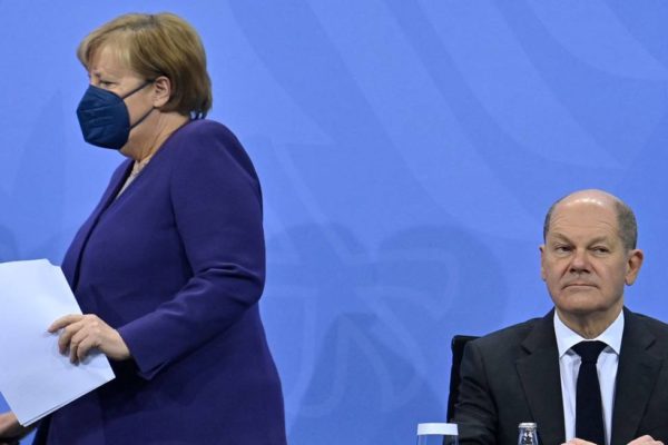 Angela Merkel e Olaf Scholz