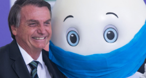 Bolsonaro e Zé Gotinha Saúde