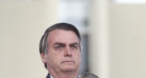 cropped-bolsonaro-exercito-desembarque.jpg