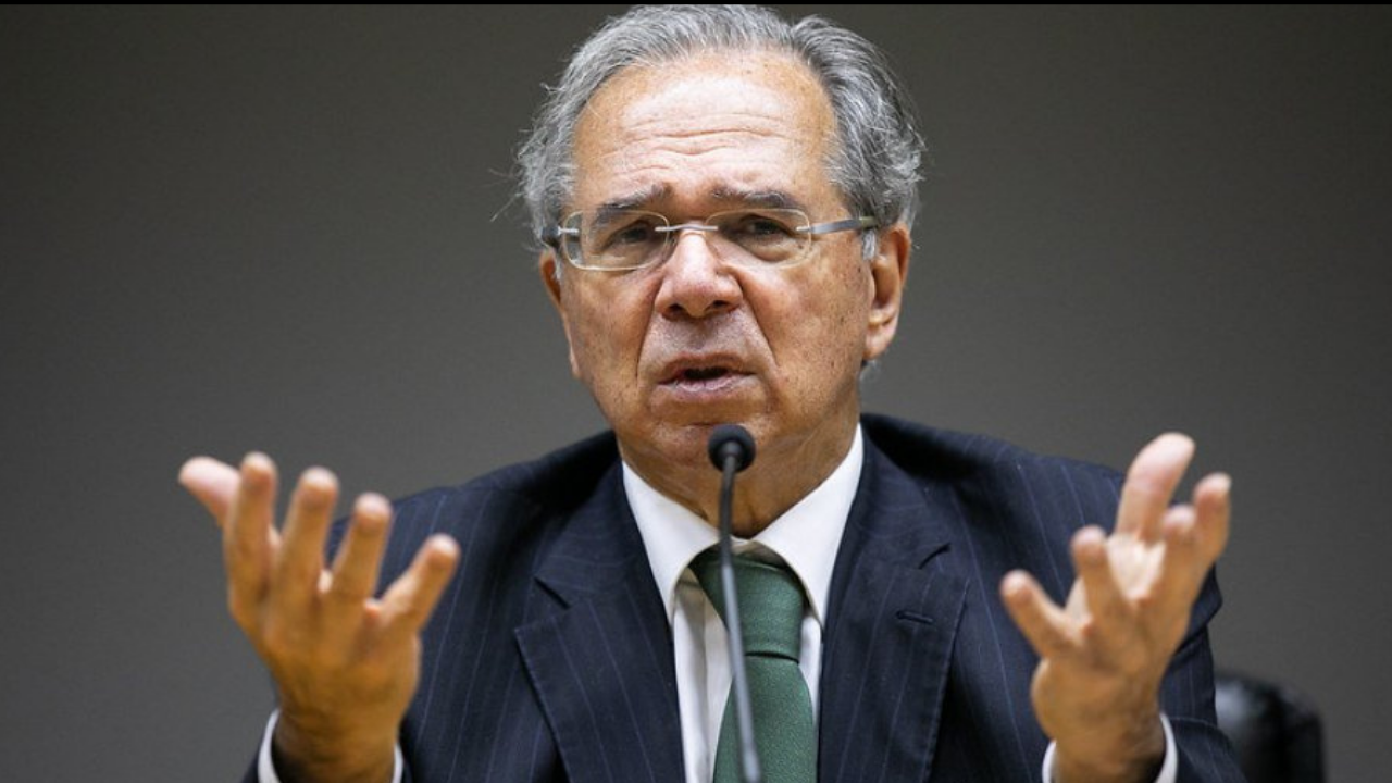 A imagem de Paulo Guedes