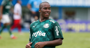 Atacante marcou dois gols na vitória do Palmeiras pela segunda rodada da Copinha -