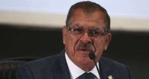 humberto-martins-testa-positivo-para-covid