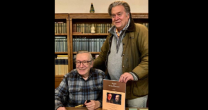 Olavo de Carvalho e Bannon