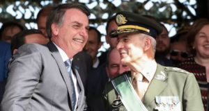 A imagem de Bolsonaro e de Ramos