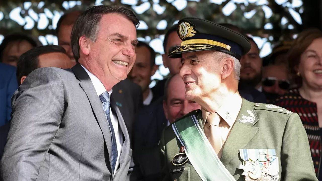 A imagem de Bolsonaro e de Ramos