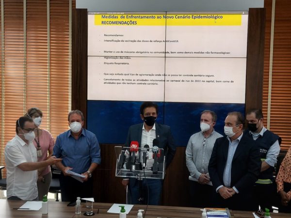 Prefeitura de SP cancela carnaval de rua em SP