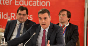 Primeiro-ministro Pedro Sánchez, do partido socialista, chefia coalização que costurou acordo por nova legislação - PES Communications/Flickr
