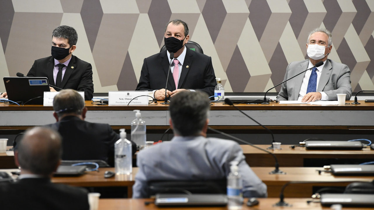Os senadores Randolfe Rodrigues (Rede-AP), Omar Aziz (PSD-AM) e Renan Calheiros (MDB-AL), vice-presidente, presidente e relator da CPI da Covid, respectivamente