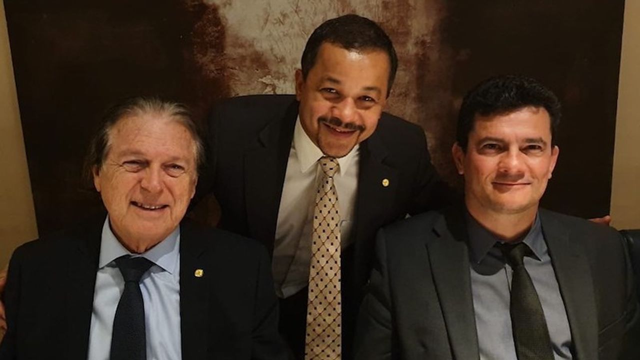 A imagem de Bivar e Moro