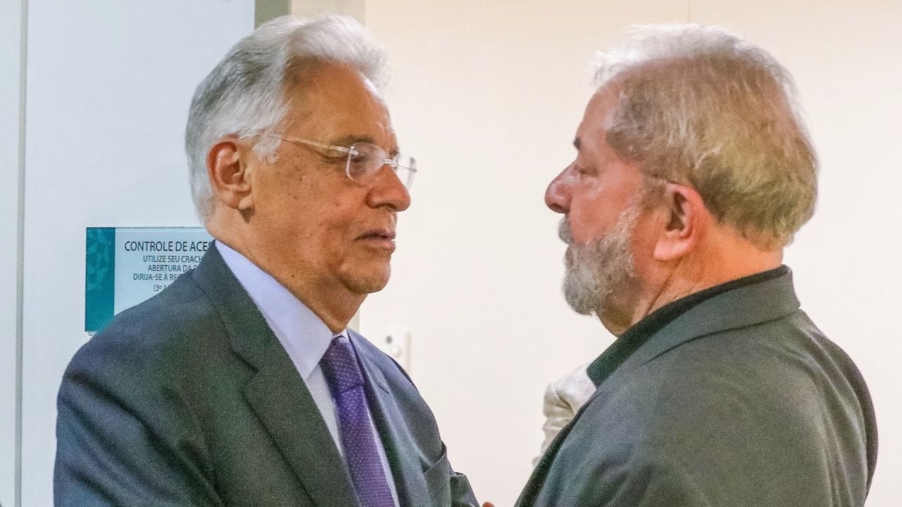 A imagem de FHC com Lula