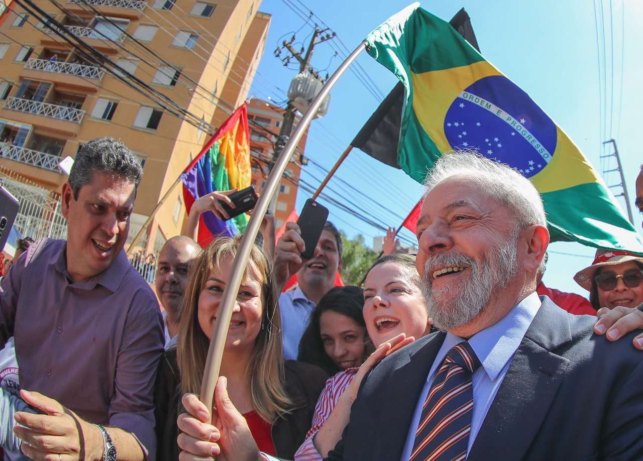 Veja o Lula