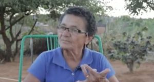 Veja a agricultora