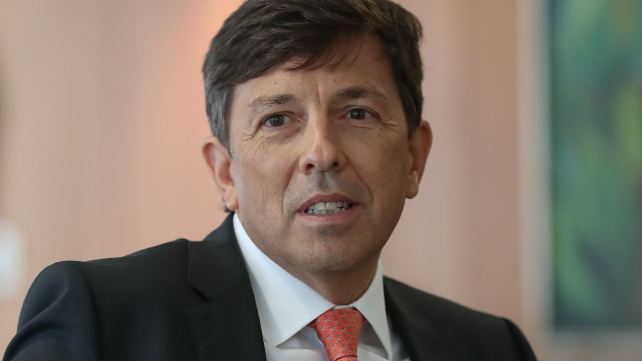 A imagem de Amoêdo