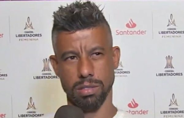 Veja Léo Moura
