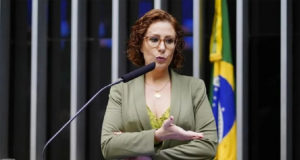 A deputada federal bolsonarista Carla Zambelli (PSL-SP). Imagem: Reprodução
