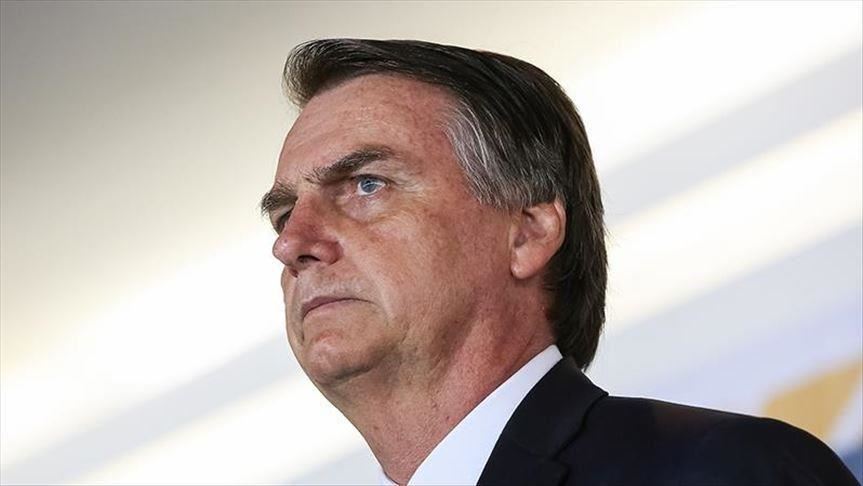 Bolsonaro vai à Rússia em busca de empresa de fake news