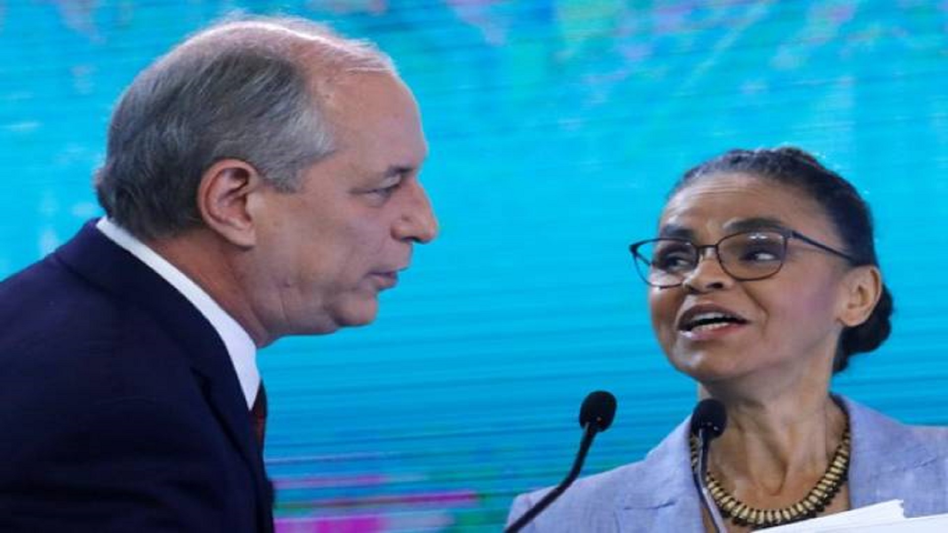 Marina Silva se afasta de Ciro Gomes e ele dá o troco