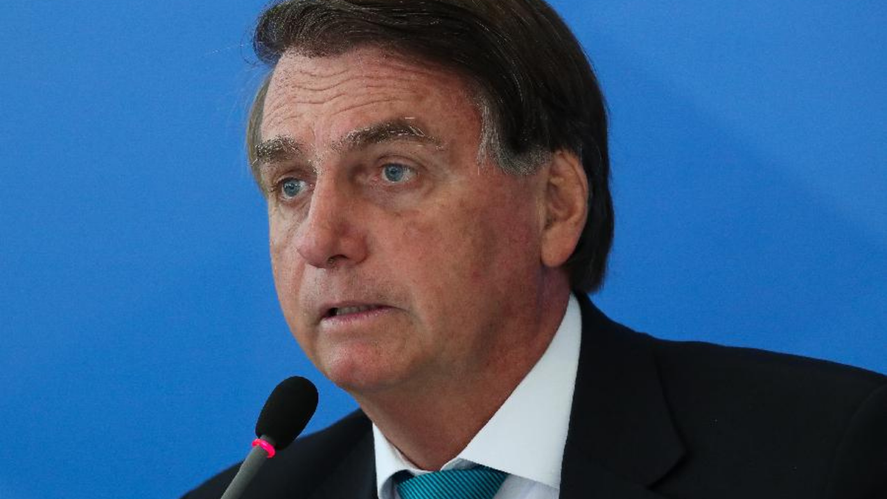 Bolsonaro em reunião com ministros