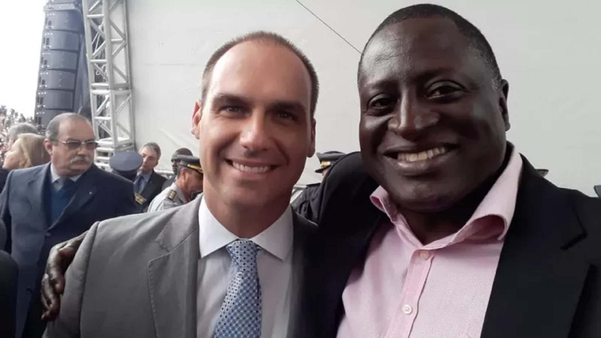 Eduardo Bolsonaro e Hélio Lopes