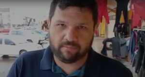 Bolsonaristas fazem vaquinha para ajudar Eustáquio a pagar multa a Felipe Neto