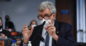 Senador Luis Carlos Heinze (PP-RS) da tropa de choque daCPI