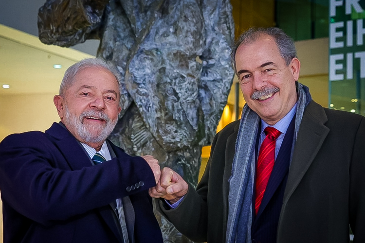 Aloizio Mercadante e Lula PT