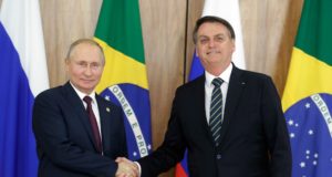 Aliados de Bolsonaro temem boicote dos EUA contra o Brasil