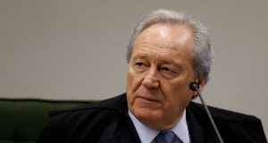 Ricardo Lewandowski será responsável por atualizar Lei do Impeachment