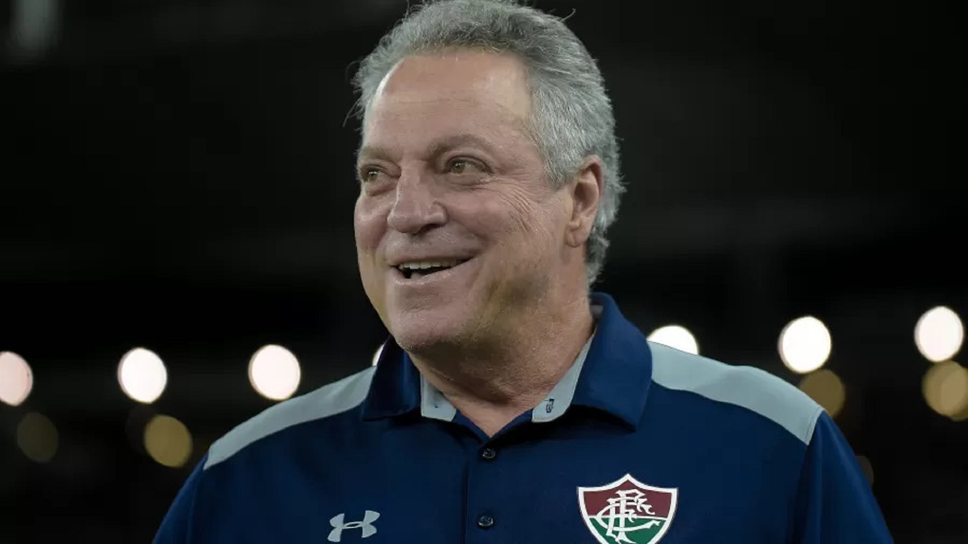 Abel Braga vence processo e receberá R$ 50 mil
