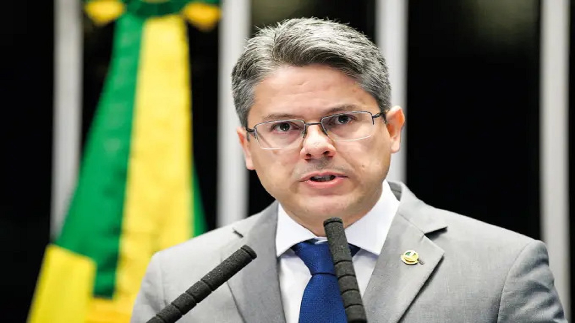 Alessandro Vieira é lançado ao governo de Sergipe